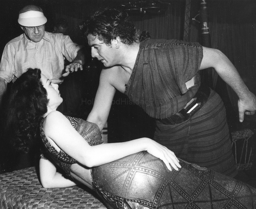 Samson and Delilah 1949 4 WM.jpg